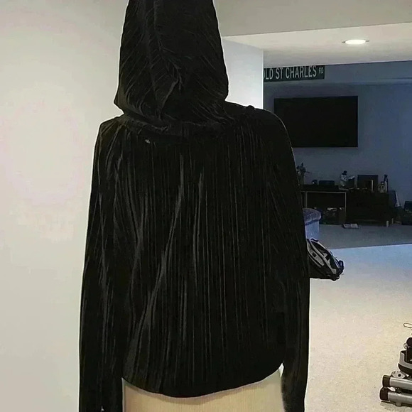 Rachel Roy pleated top - Picture 5 of 6